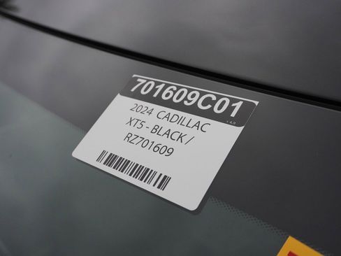 Used 2024 Cadillac XT5 Premium Luxury image 63