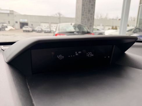 Used 2019 Subaru Crosstrek 2.0i Premium image 19