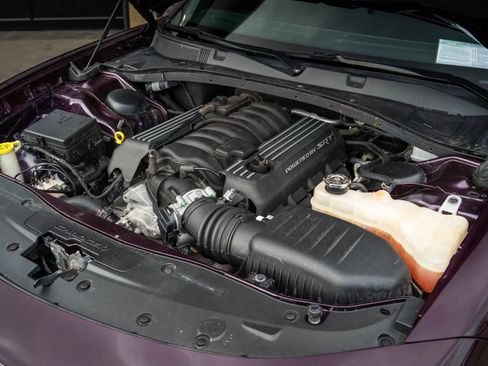 Used 2022 Dodge Charger Scat Pack RWD image 21