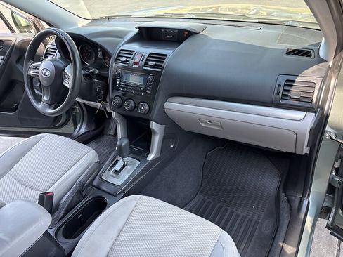 Used 2015 Subaru Forester 2.5i Premium AWD/4WD image 31