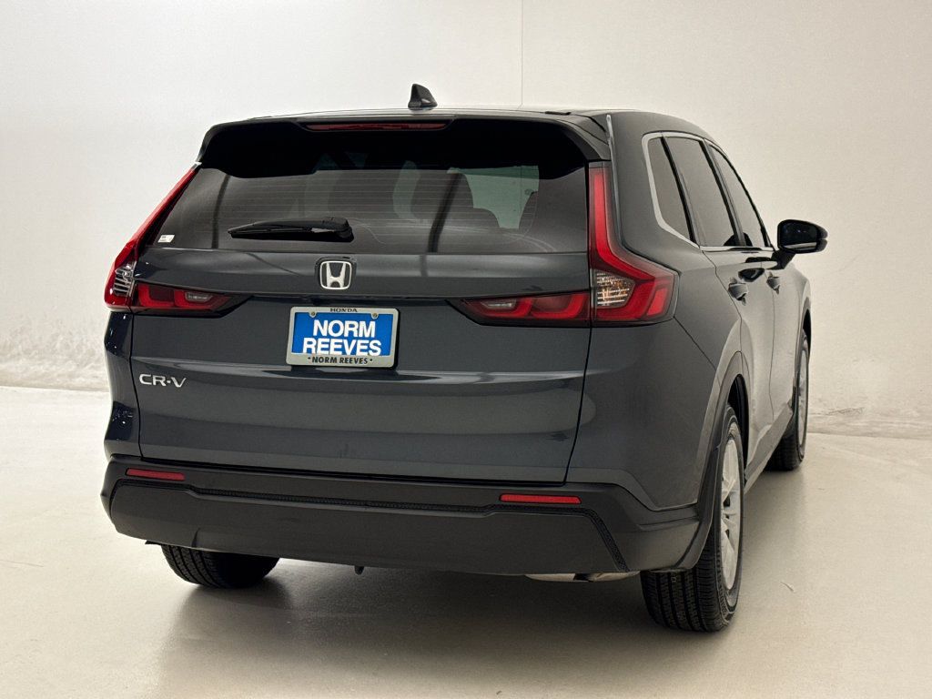 Used 2023 Honda CR-V LX image 9