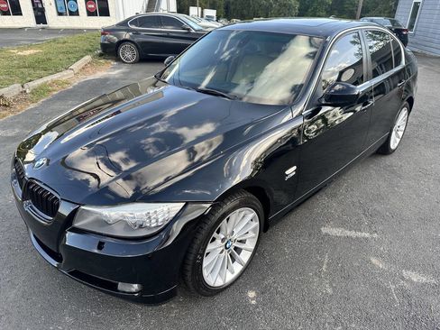 Used 2011 BMW 335i xDrive Sedan image 14