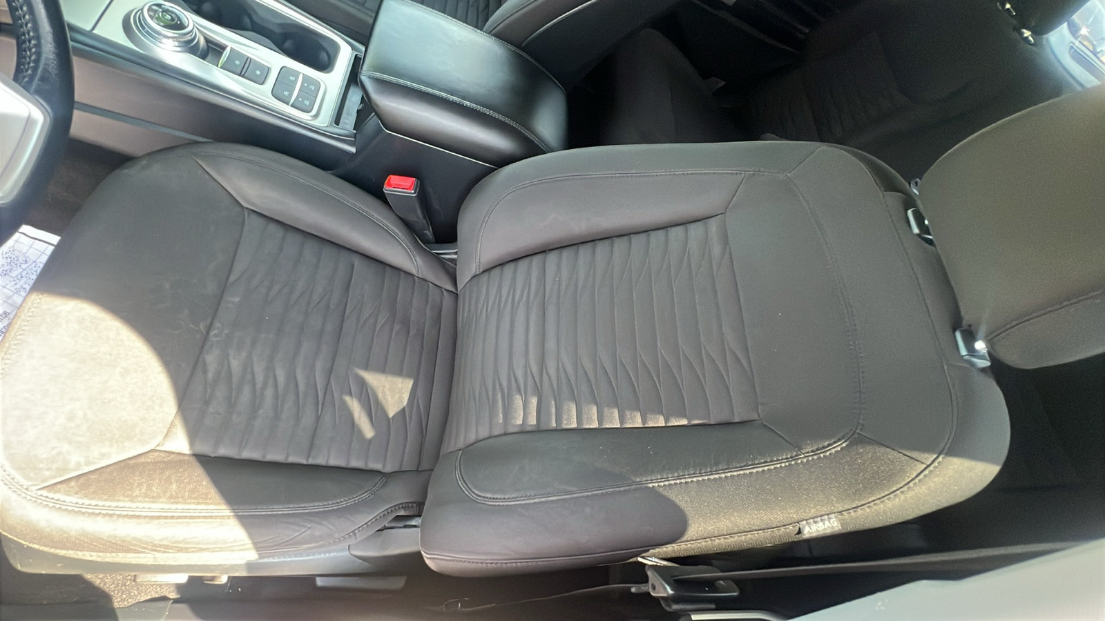 Used 2020 Ford Explorer XLT RWD image 11