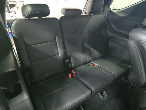 New 2026 Chevrolet Traverse LT w/ Sun and Wheel Package image 15