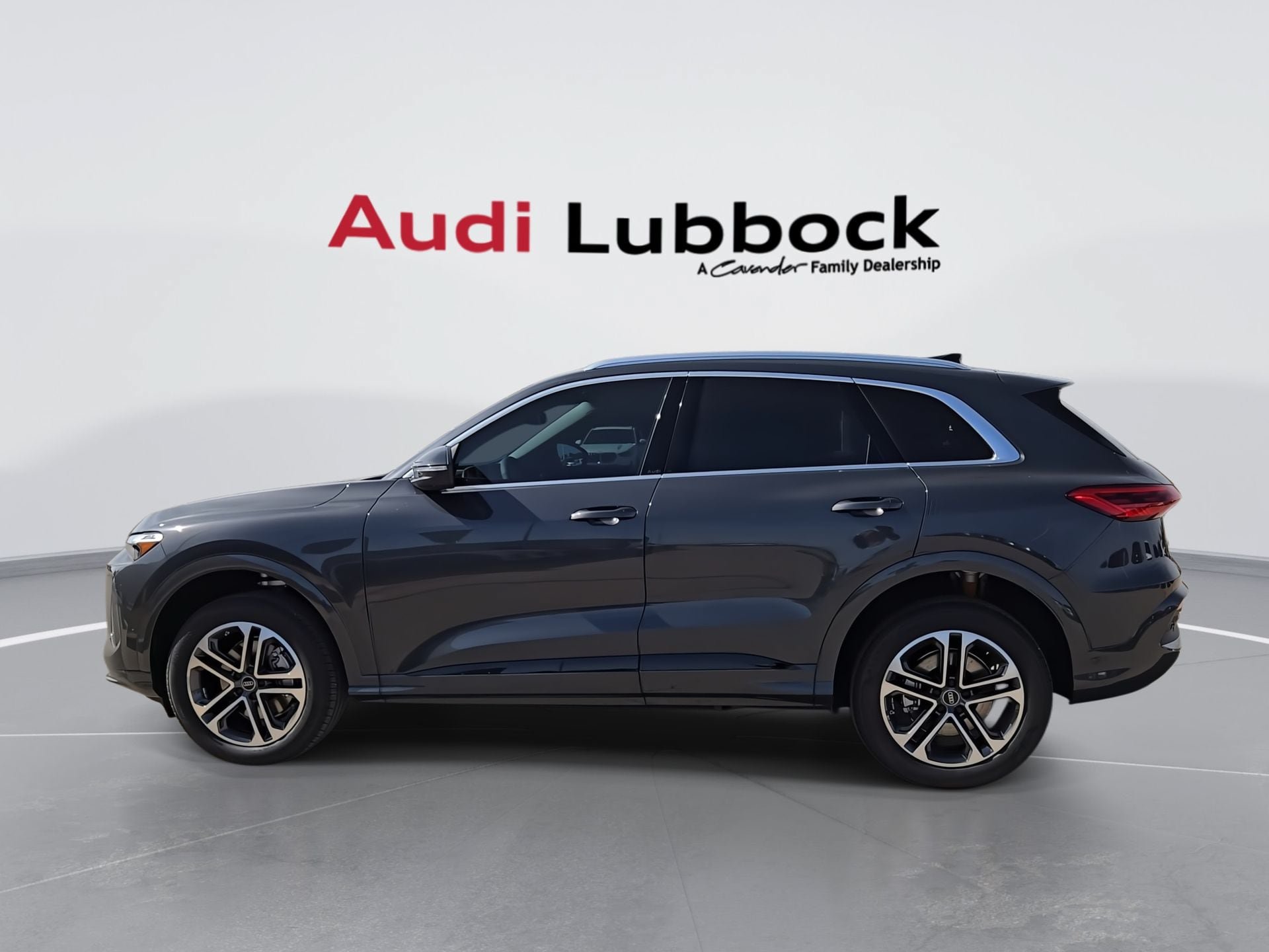 New 2026 Audi Q5 Premium AWD/4WD image 6