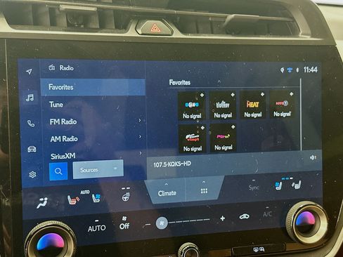 Used 2023 Lexus RZ 450e Premium w/ Technology Package AWD/4WD image 21