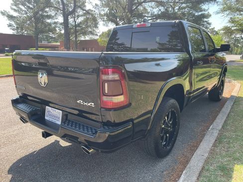 Used 2019 RAM 1500 Laramie w/ Sport Appearance Package image 5