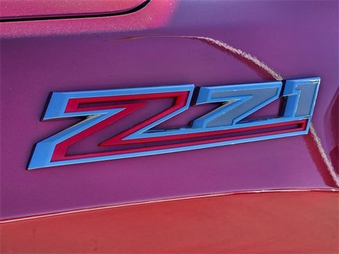 Used 2019 Chevrolet Silverado 1500 LT w/ Texas Edition image 10