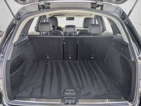 Used 2022 Mercedes-Benz GLC 300 image 17