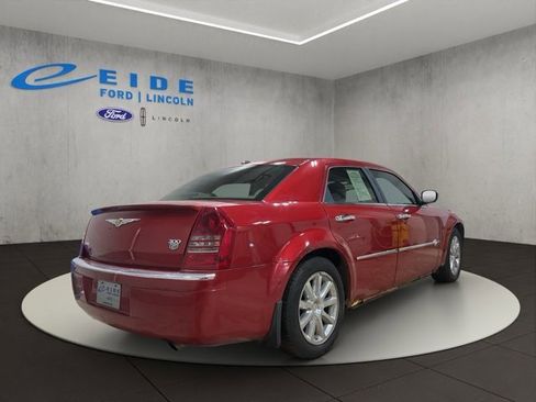Used 2006 Chrysler 300 C image 8