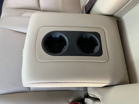 Used 2023 RAM 2500 Laramie AWD/4WD image 38