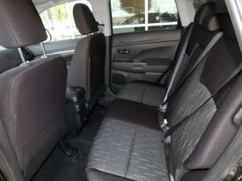 New 2025 Mitsubishi Outlander Sport LE image 15