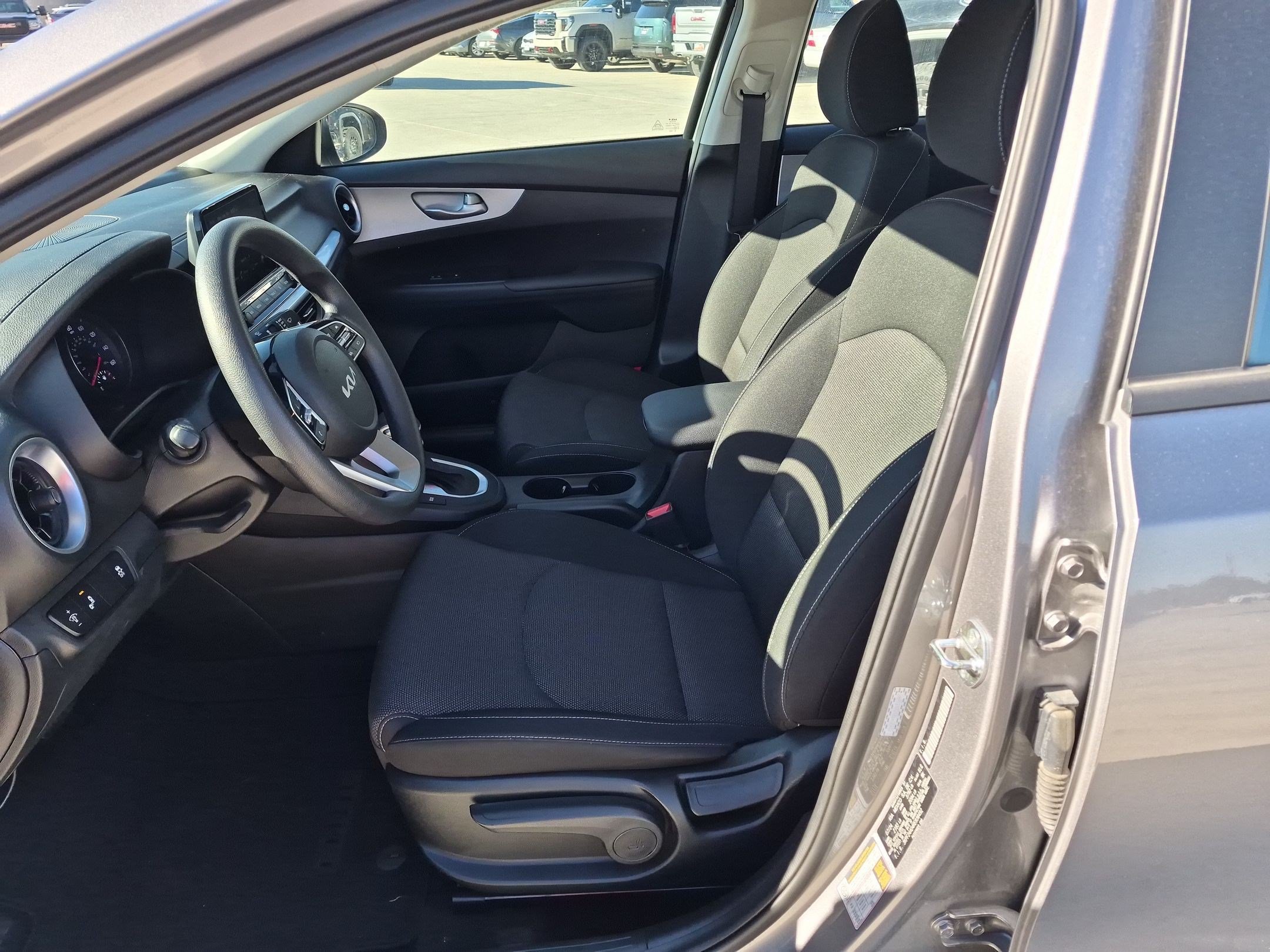 Certified 2024 Kia Forte LXS w/ LXS Technology Package FWD image 22