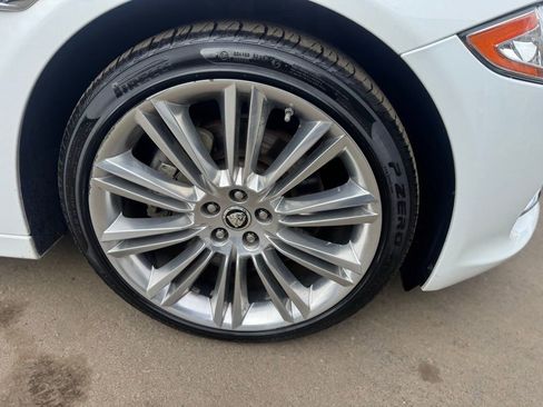 Used 2013 Jaguar XJ AWD image 16