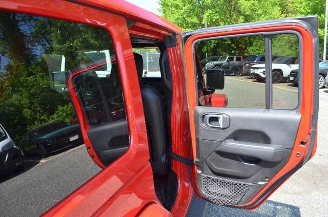 Used 2021 Jeep Wrangler Unlimited Sahara AWD/4WD image 35