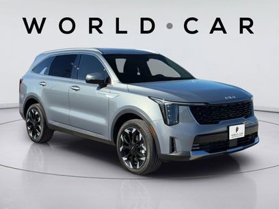 Used 2025 Kia Sorento EX