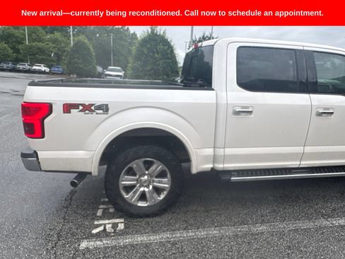 Used 2018 Ford F150 Lariat w/ Equipment Group 502A Luxury AWD/4WD image 13