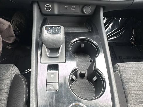 Used 2023 Nissan Rogue SV AWD/4WD image 25