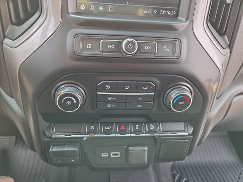Certified 2021 Chevrolet Silverado 1500 Custom Trail Boss w/ Midnight Edition AWD/4WD image 18