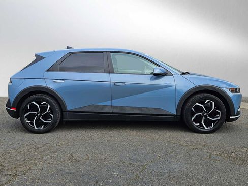 Used 2024 Hyundai Ioniq 5 SEL image 2