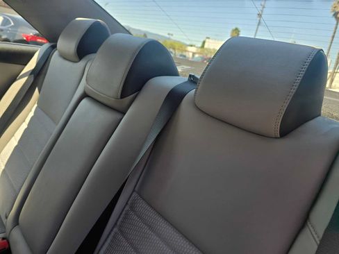 Used 2016 Toyota Camry SE FWD image 17