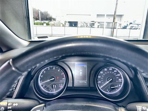 Used 2023 Toyota Camry SE image 15