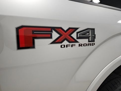 Used 2018 Ford F150 XLT w/ Equipment Group 302A Luxury image 14