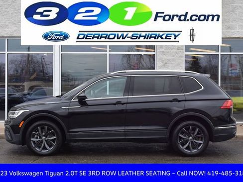 Used 2023 Volkswagen Tiguan SE FWD image 2