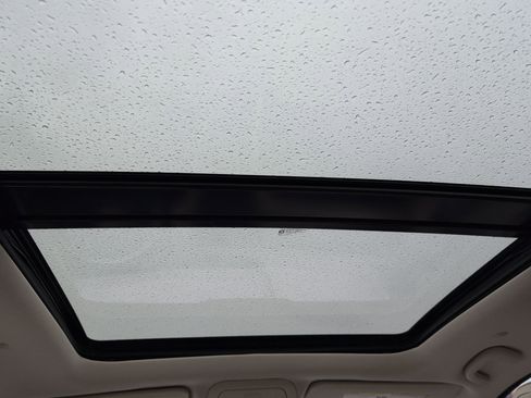 Used 2017 Cadillac XT5 Premium Luxury image 33