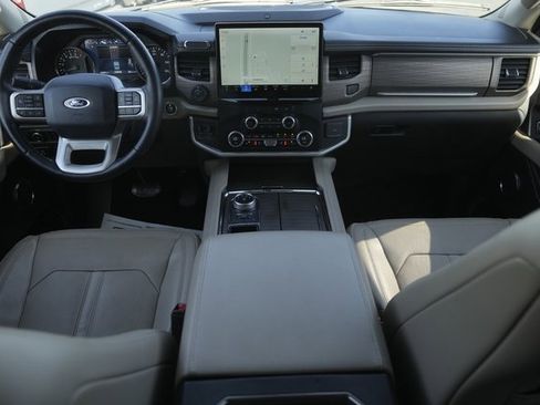 Certified 2023 Ford Expedition Limited image 21