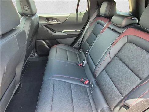 Used 2026 Chevrolet Equinox RS w/ Convenience Package III FWD image 16