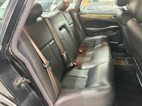 Used 2002 Jaguar XJ8 RWD image 36