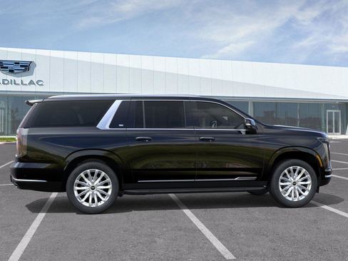 New 2026 Cadillac Escalade ESV RWD w/ LPO, Floor Liner Package image 6