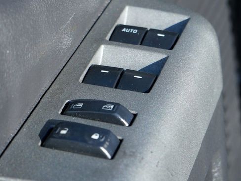 Used 2012 Ford F350 Lariat w/ Chrome Pkg image 15