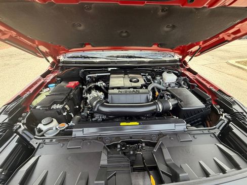 Used 2024 Nissan Frontier PRO-4X w/ Pro Convenience Package AWD/4WD image 20