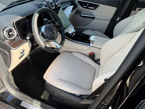 New 2026 Mercedes-Benz GLC 300 4MATIC image 4
