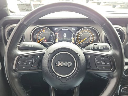 Used 2020 Jeep Wrangler Unlimited Sport AWD/4WD image 18