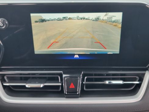 New 2026 Chevrolet TrailBlazer LT w/ Convenience Package FWD image 16