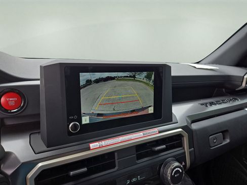 New 2026 Toyota Tacoma TRD Off-Road AWD/4WD image 21
