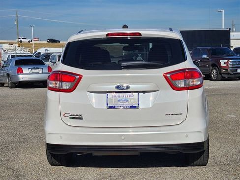 Used 2017 Ford C-MAX Energi Titanium w/ Equipment Group 501A image 6