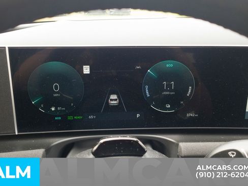 Used 2026 Hyundai Tucson Limited image 16