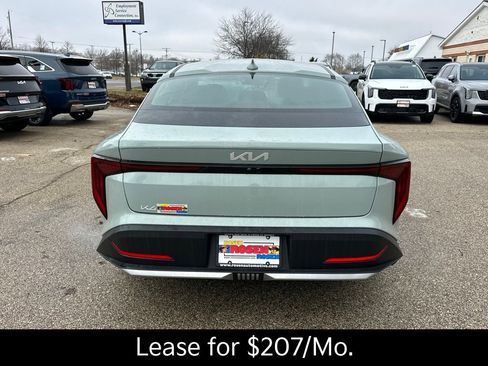 New 2025 Kia K4 LXS image 4
