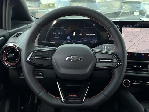 New 2026 Chevrolet Equinox EV RS image 11