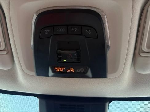 Used 2023 Toyota Corolla LE FWD image 35