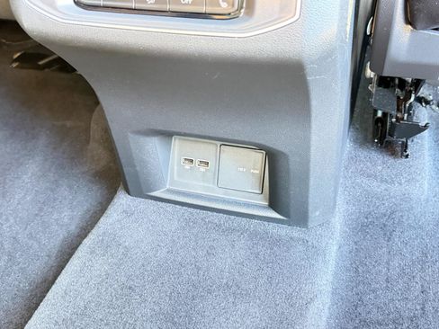 Used 2018 Volkswagen Atlas SEL Premium AWD/4WD image 53