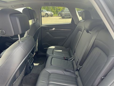 Used 2018 Audi Q5 2.0T Premium Plus w/ Premium Plus Package AWD/4WD image 5