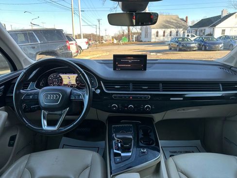 Used 2019 Audi Q7 3.0T Premium Plus image 22