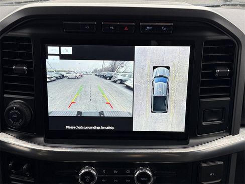 Used 2022 Ford F150 Lariat image 17