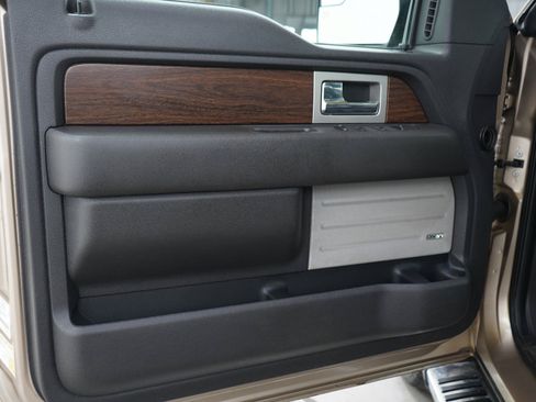 Used 2013 Ford F150 Lariat w/ Luxury Equipment Group AWD/4WD image 16