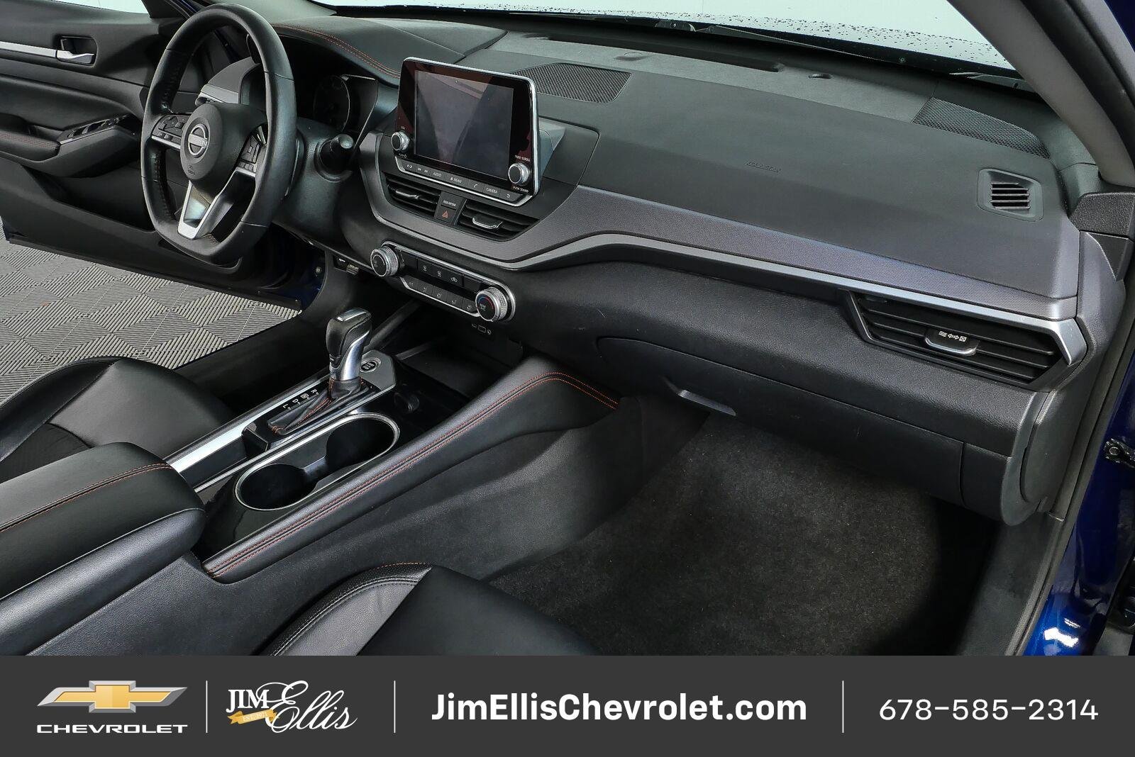 Used 2024 Nissan Altima 2.5 SR FWD image 21